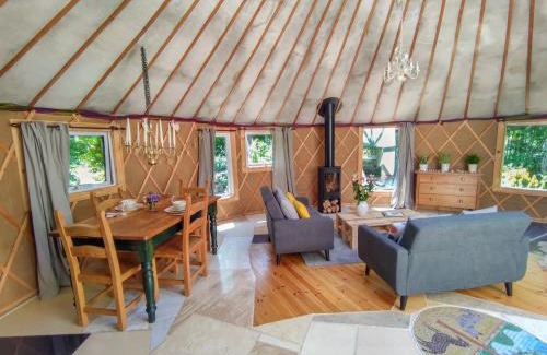 Radstock House | The Roundhouse