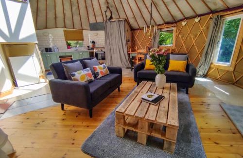 Radstock House | The Roundhouse