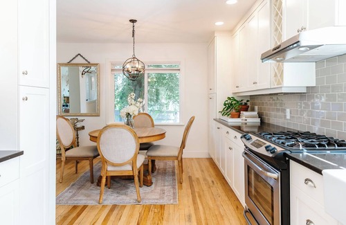 South Central House | The Royal Boheme Gorgeous Bungalow with a Backyard Deck