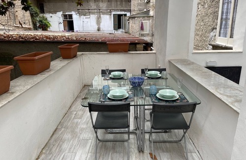 Historical Center House | “The Royal Gallery Loft” in Historical Palace - downtown