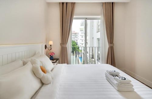 Phu My Hung Hotel | The Royal Nest - Phu My Hung