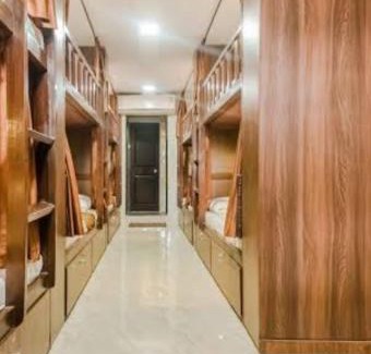 Chembur East Hotel | The Royal Stay Luxury Dormitory
