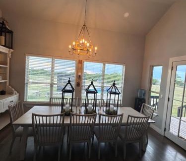 Waxahachie Bed & Breakfast | The Rustic Belle