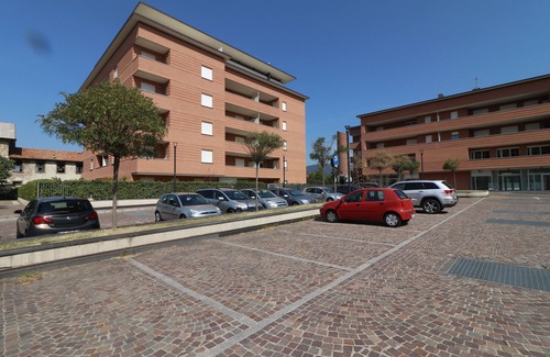 Bergamo Apartment | The Safe Village in Bergamo 13 City & Relax