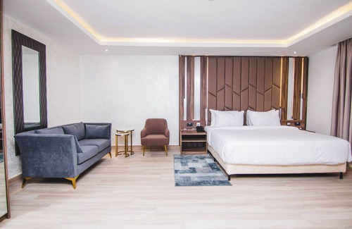 Ikeja Hotel | The Safron Hotel Ikeja