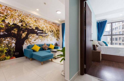 Bach Dang Riverside Apartment | The Saigon Royal in Center pool view