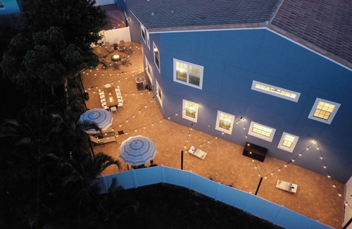 Indian Harbour Beach House | The Saltwater House - Space Coast townhouse only 1/2 a mile from the beach