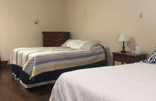 Ellsworth Bed & Breakfast | The Sanctuary Inn and Art Gallery