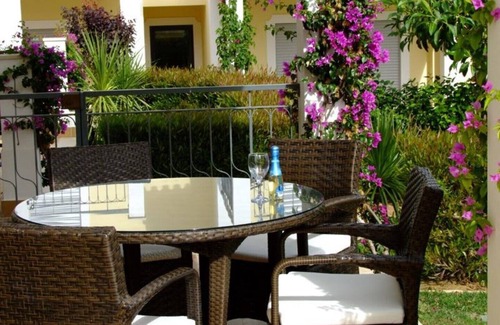 Porto de Mos Apartment | The Sanctuary
