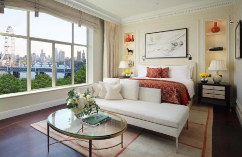 London City Centre Hotel | The Savoy