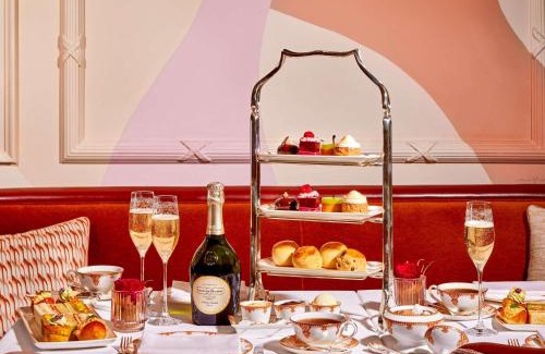 London City Centre Hotel | The Savoy