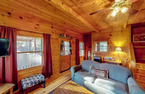 Highlands House | The Scaly Mountain Cabin