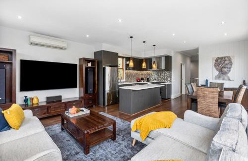 Queenscliff Apartment | The SCOOP