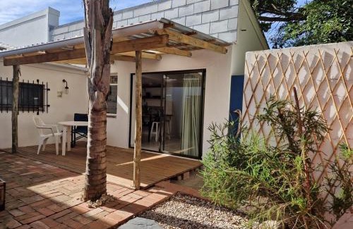 Summerstrand Apartment | The Seabird Cottage