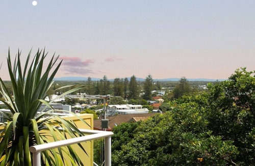 Yamba Apartment | The Seaspray On Main Beach