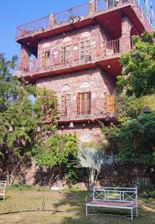 Pushkar Bed & Breakfast | the secret garden