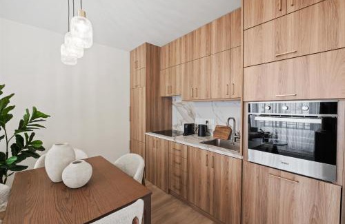 Larnaca Apartment | The Serene Suite