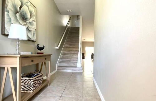 Four Corners House | The Serenity @ 4 Corners w/ Pool