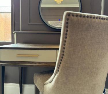 Chester Hotel | The Seven Chester