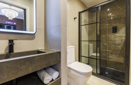 Chester Hotel | The Seven Chester