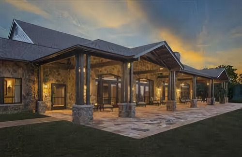 Saint Andrews Hotel | The Sewanee Inn