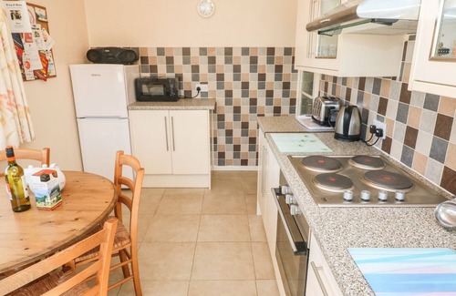 Mawgan Porth Cottage | The Shack