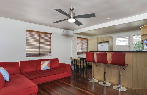 Maroochydore House | The Shack near Maroochy River - Pet Friendly, WIFI, Linen provided