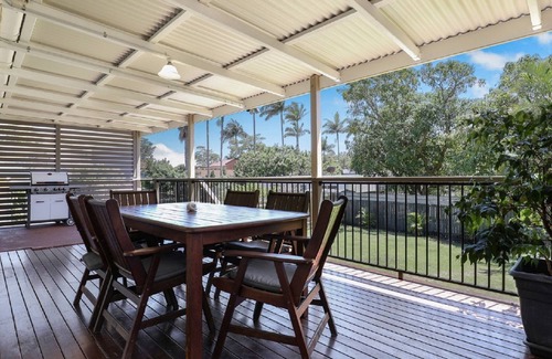 Maroochydore House | The Shack near Maroochy River - Pet Friendly, WIFI, Linen provided