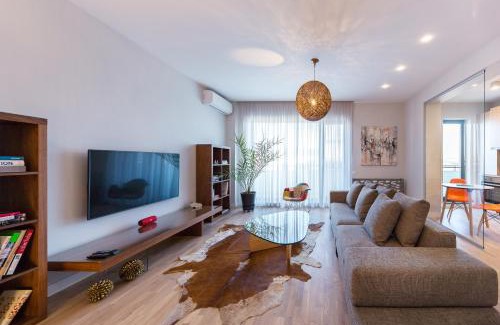 Baneasa Apartment | The Shades of Grey-Tranquil 4th-Floor Apartment Baneasa Area