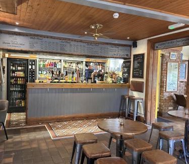 Jackfield Hotel | The Shakespeare Inn Coalport