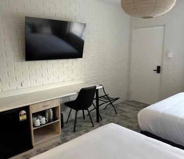 Toowoomba Hotel | The Shamrock Hotel