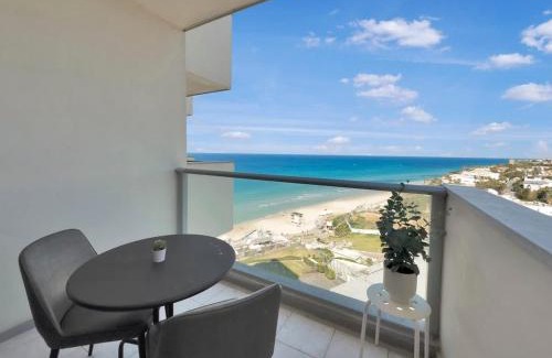 Herzliya Pituach Apartment | The Sharon Secret Pearl