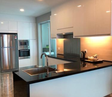 Bunga Paya Pantai Apartment | The Shore Walking To Jonker Streets 5