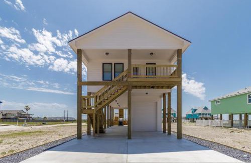 Port Aransas House | The Skiff House
