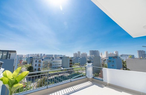 Thu Thiem Hotel | The Sophia Apartment - Thao Dien Central