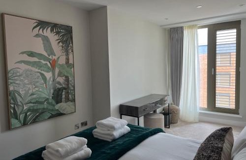 York Apartment | The Spitalfields Suite at Ryedale House
