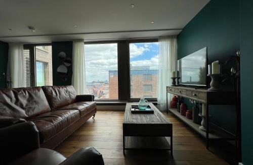 York Apartment | The Spitalfields Suite at Ryedale House