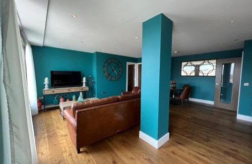 York Apartment | The Spitalfields Suite at Ryedale House