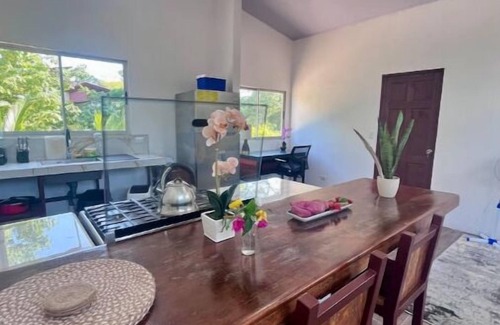 Las Olas Beach Community Apartment | The Spot - Casa Sloth