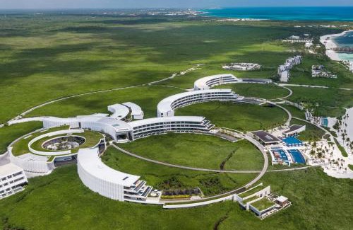 Villa Juarez Hotel | The St. Regis Kanai Resort, Riviera Maya