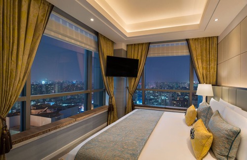 Jing'an Hotel | The St. Regis Shanghai Jingan
