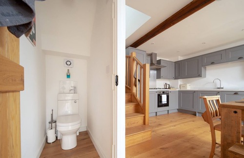 West Down Cottage | The Stable at West Down - a cottage that sleeps 5 guests in 3 bedrooms
