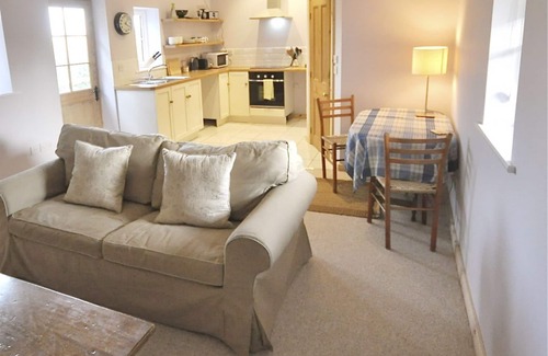 Woodbridge House | The Stables at Partridge Lodge.