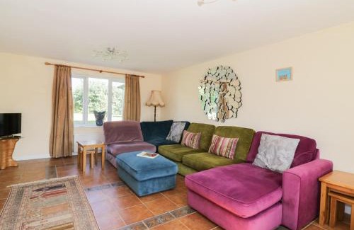 Wicken House | The Stables