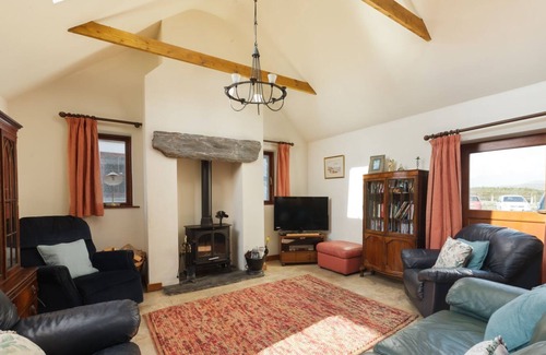 Kirk Braddon Cottage | The Stables - sleeps 6 guests in 3 bedrooms