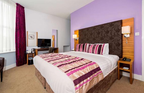 Stanwell Hotel | The Stanwell Heathrow