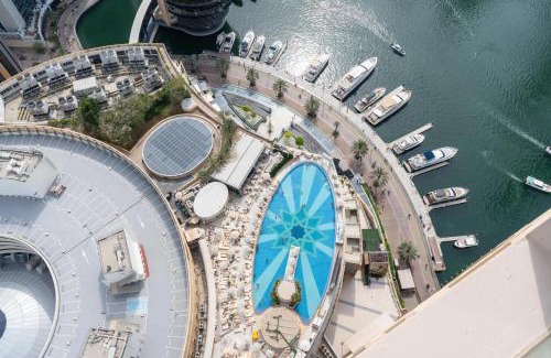 Dubai Marina Resort | The Star