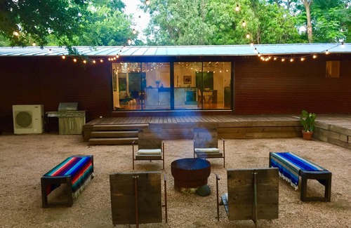 San Antonio House | The Steel Haus is an Architect designed Riverfront home
