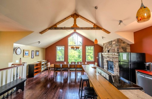 The Blue Mountains Ski Chalet | The Stella at Blue View Chalet