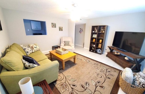 Crescent Beach House | The Summer House - Lower home